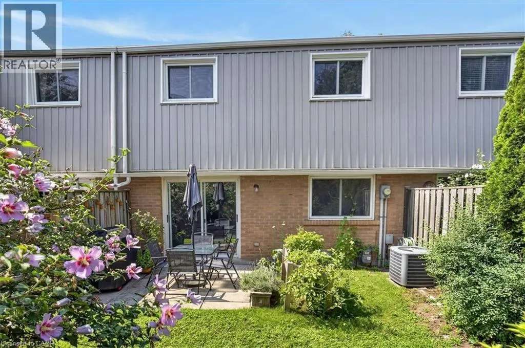 479 WOODVIEW Road Unit# 3 #3