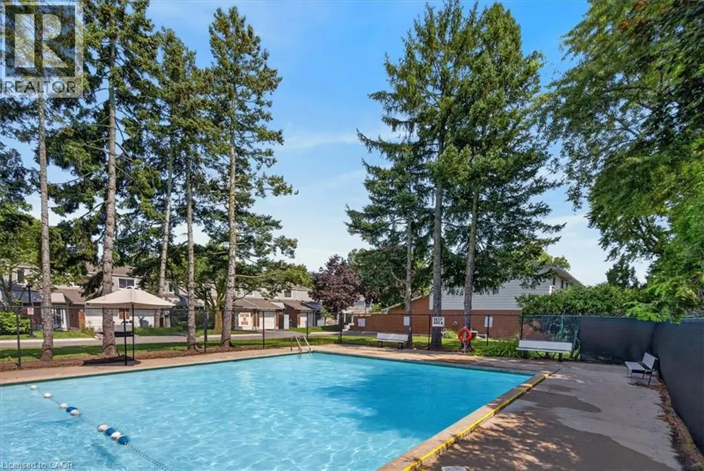479 WOODVIEW Road Unit# 3 #3