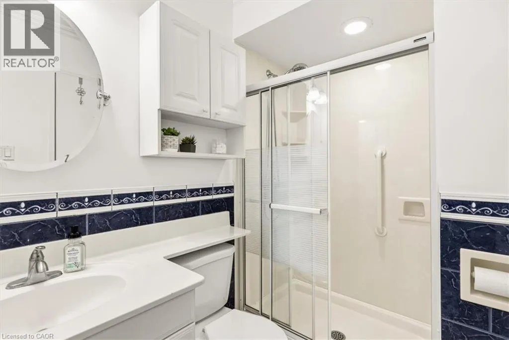 479 WOODVIEW Road Unit# 3 #3