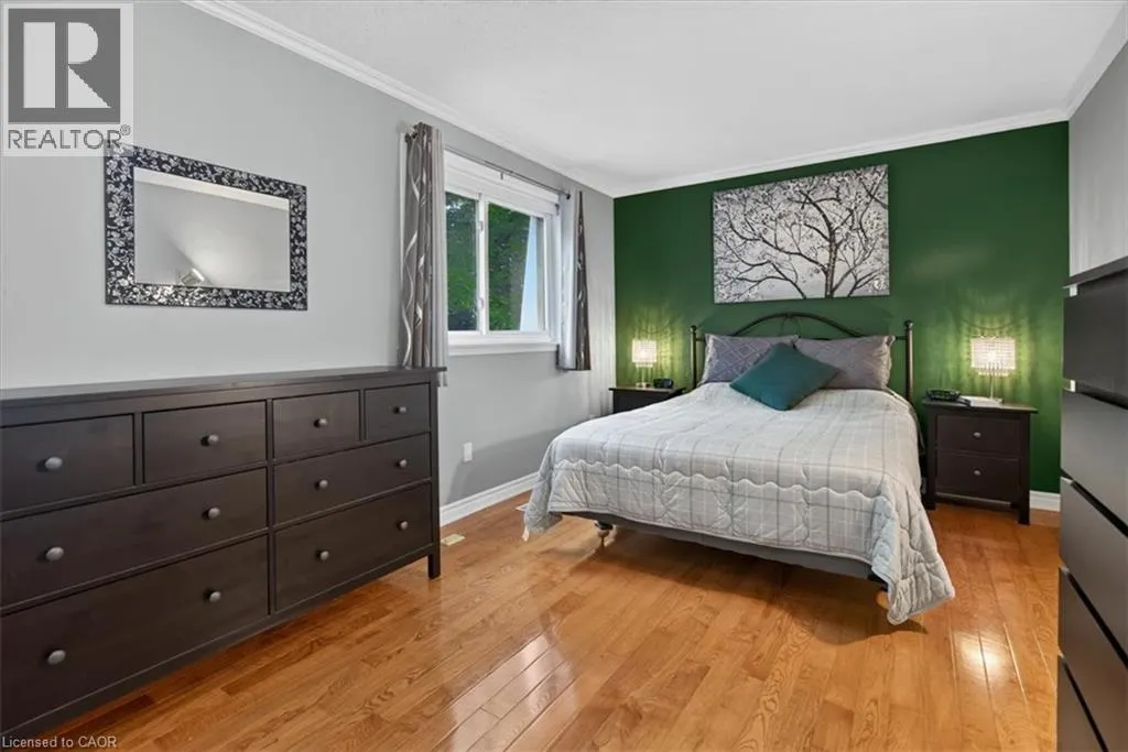 479 WOODVIEW Road Unit# 3 #3
