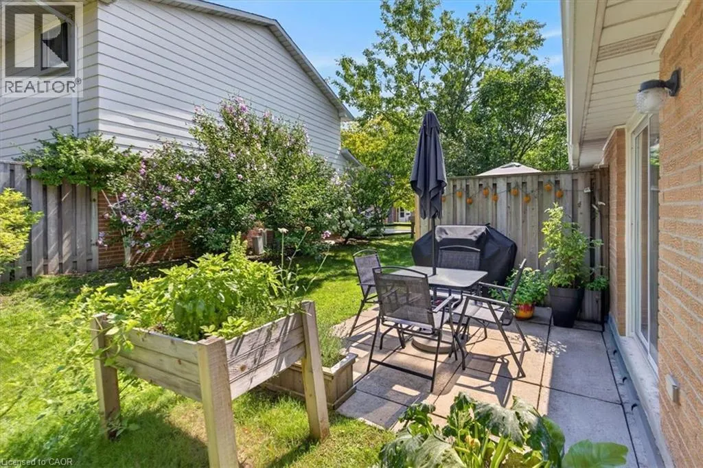 479 WOODVIEW Road Unit# 3 #3