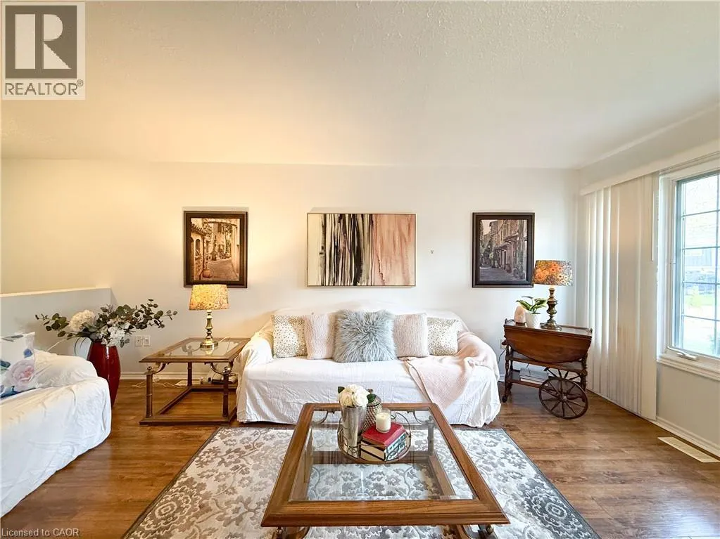 33A LINGWOOD Drive