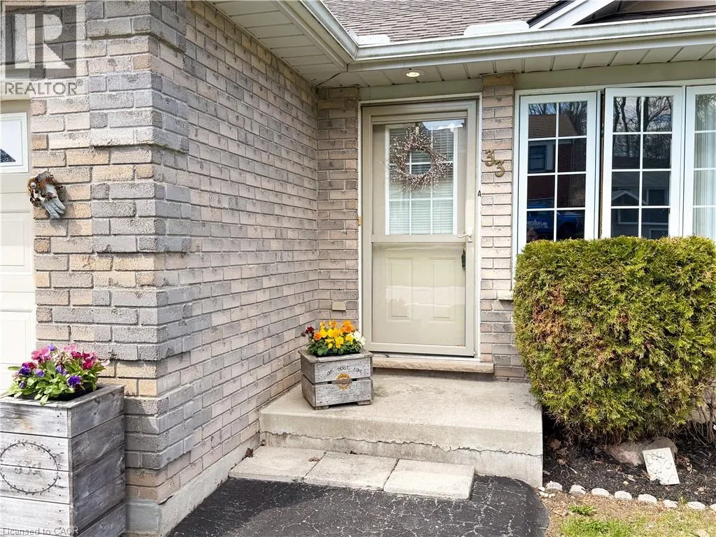 33A LINGWOOD Drive