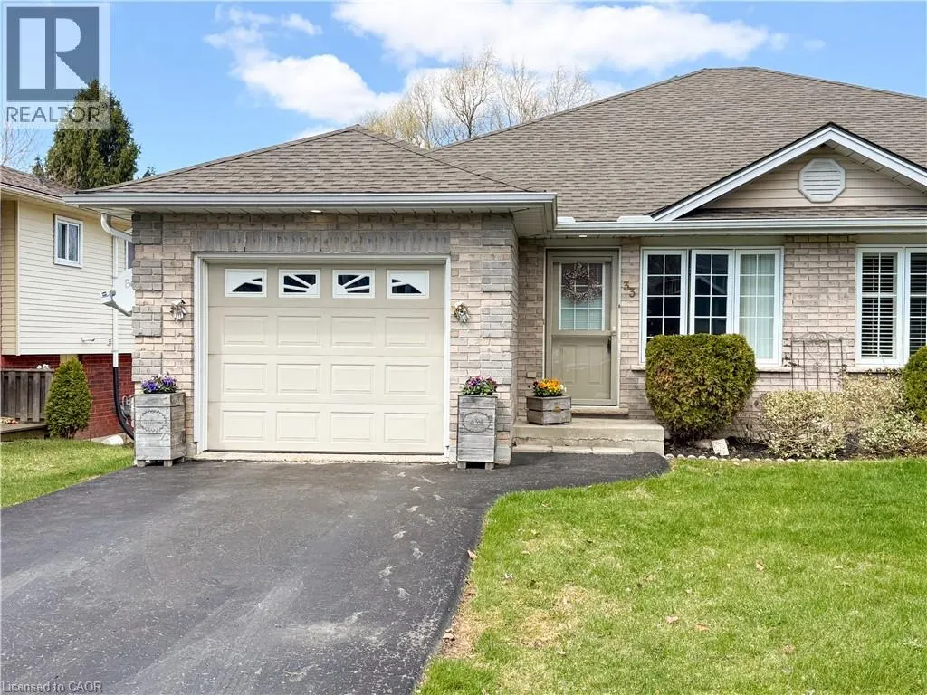 33A LINGWOOD Drive