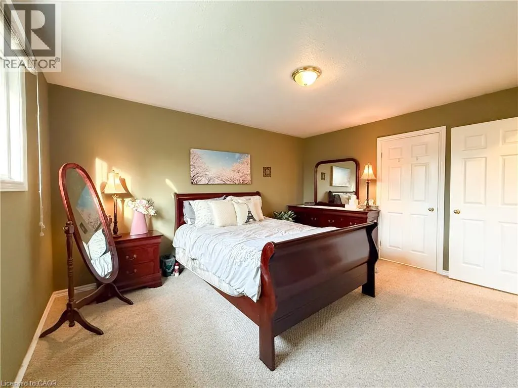 33A LINGWOOD Drive