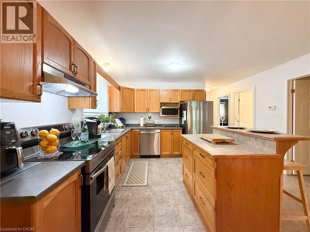 33A LINGWOOD Drive