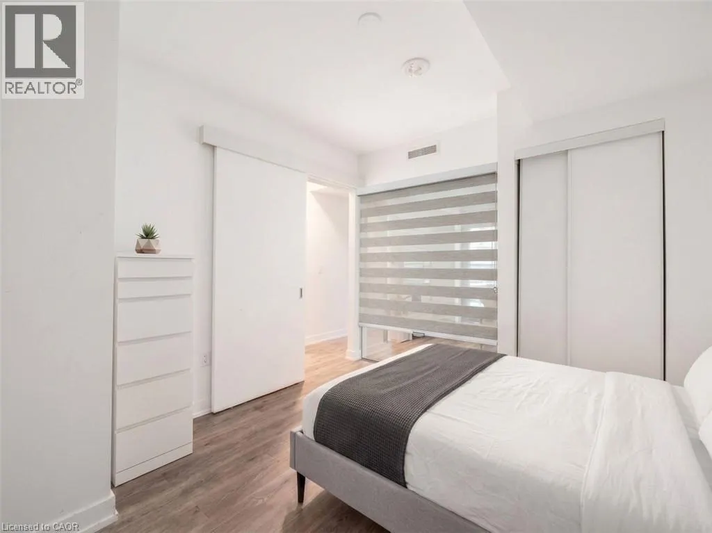 1 JARVIS Street Unit# 922 #922