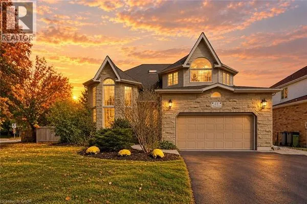 25 AMALIA Crescent