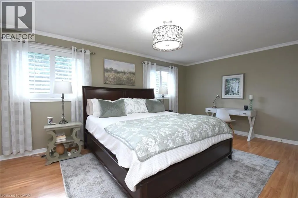 470 AMANDA Crescent