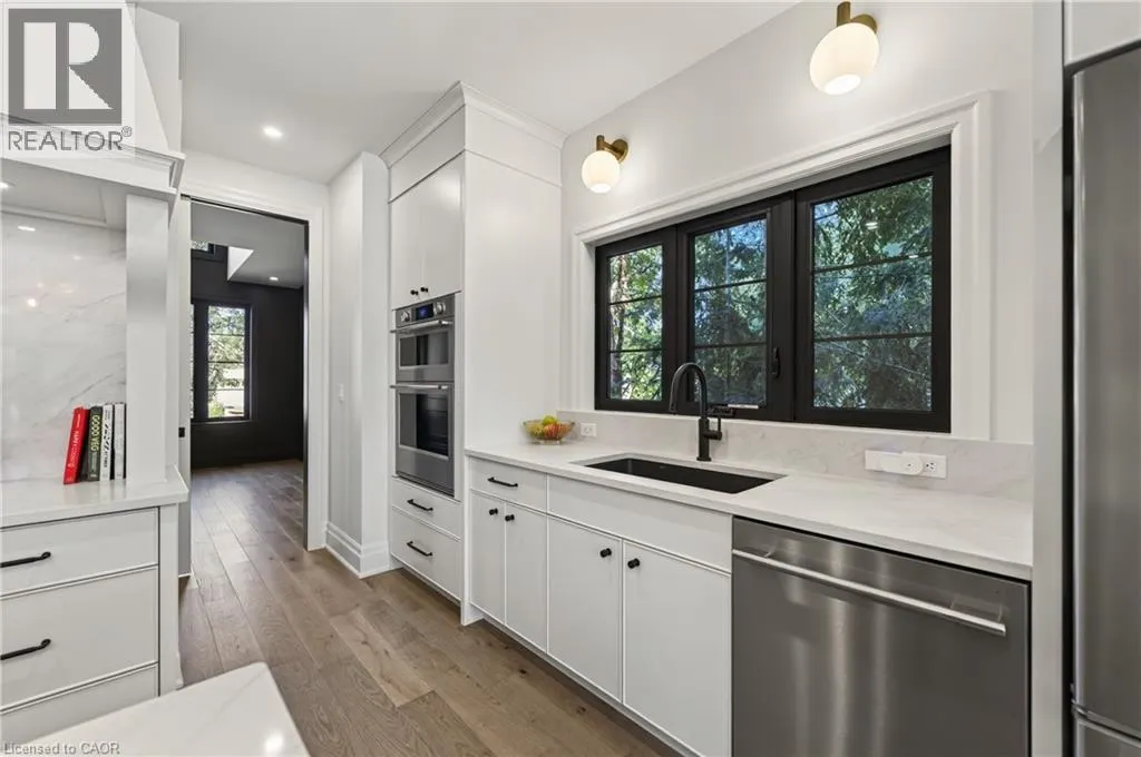 64 BAY BERRY Lane