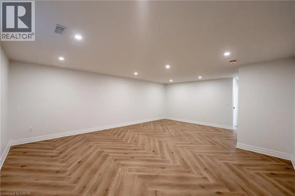 64 BAY BERRY Lane