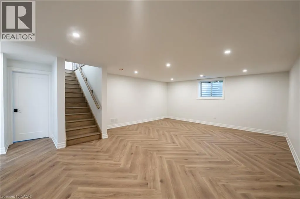 64 BAY BERRY Lane