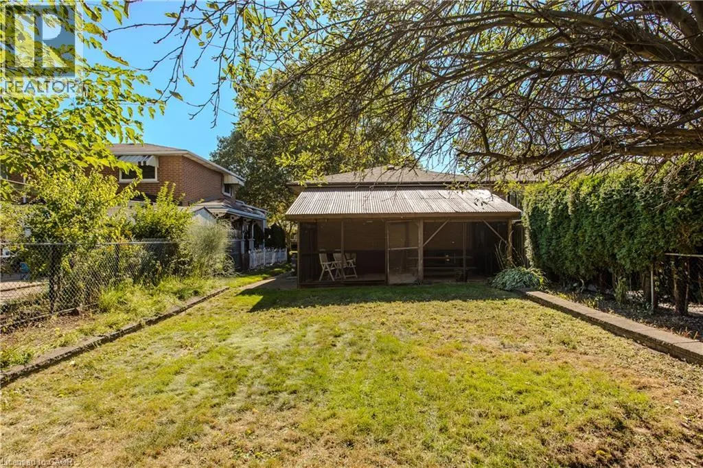 353 ENFIELD Road