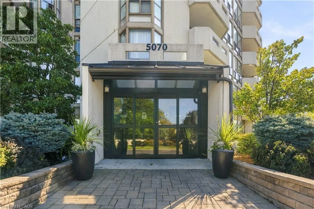 5070 PINEDALE Avenue Unit# 302 #302