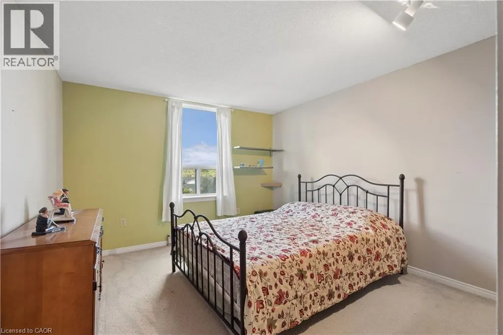 35 GREEN VALLEY Drive Unit# 508 #508