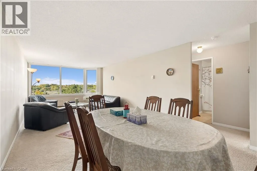 35 GREEN VALLEY Drive Unit# 508 #508