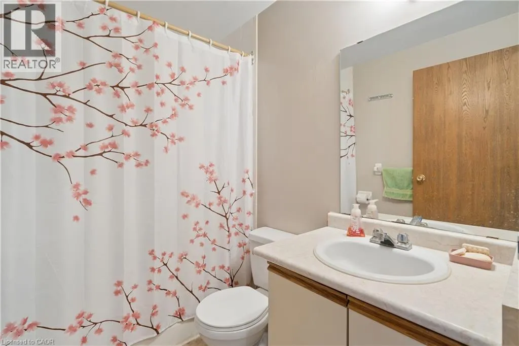 35 GREEN VALLEY Drive Unit# 508 #508
