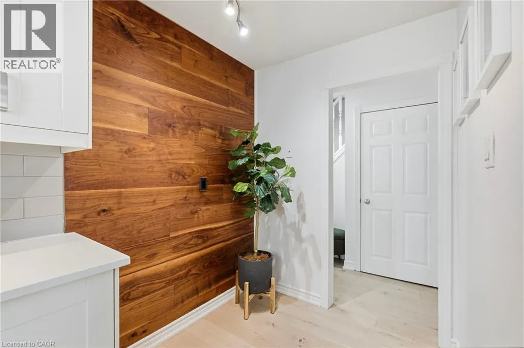 37 BAYVIEW Drive