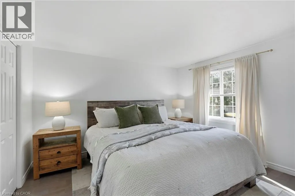37 BAYVIEW Drive