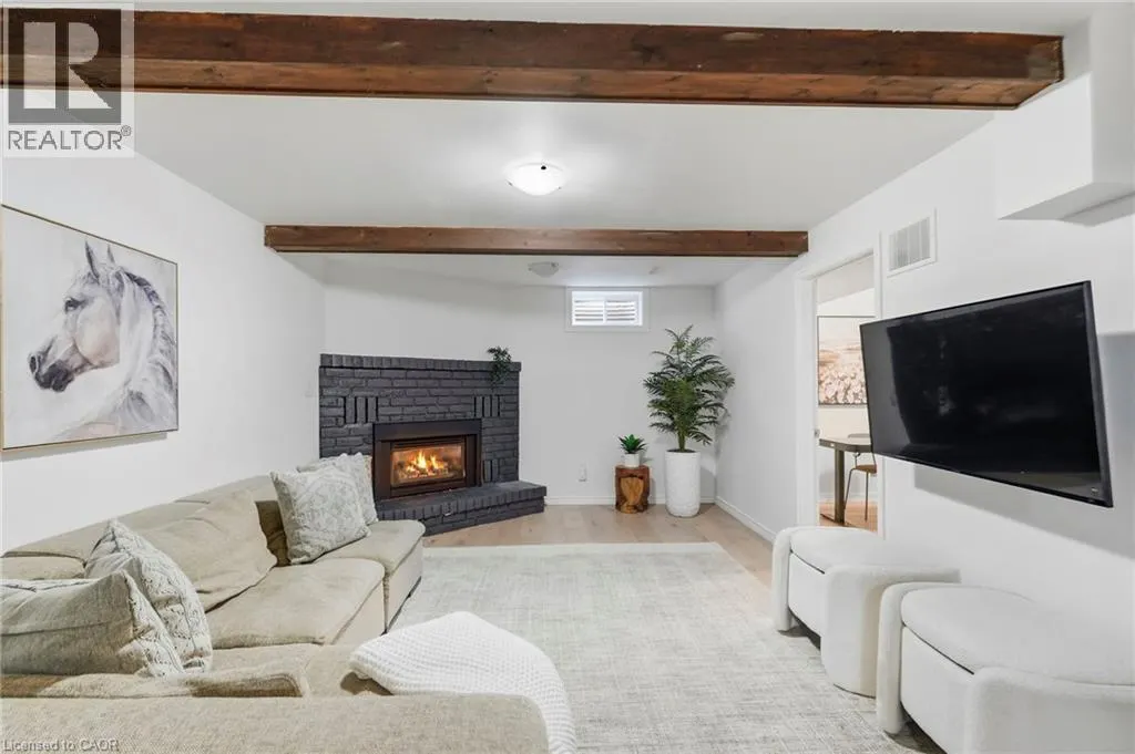37 BAYVIEW Drive