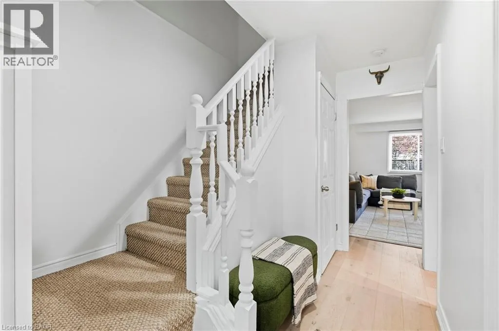 37 BAYVIEW Drive