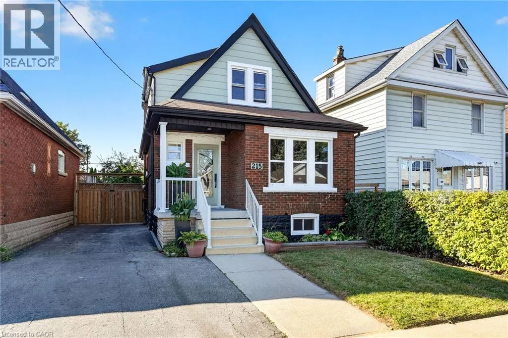 215 PALING Avenue