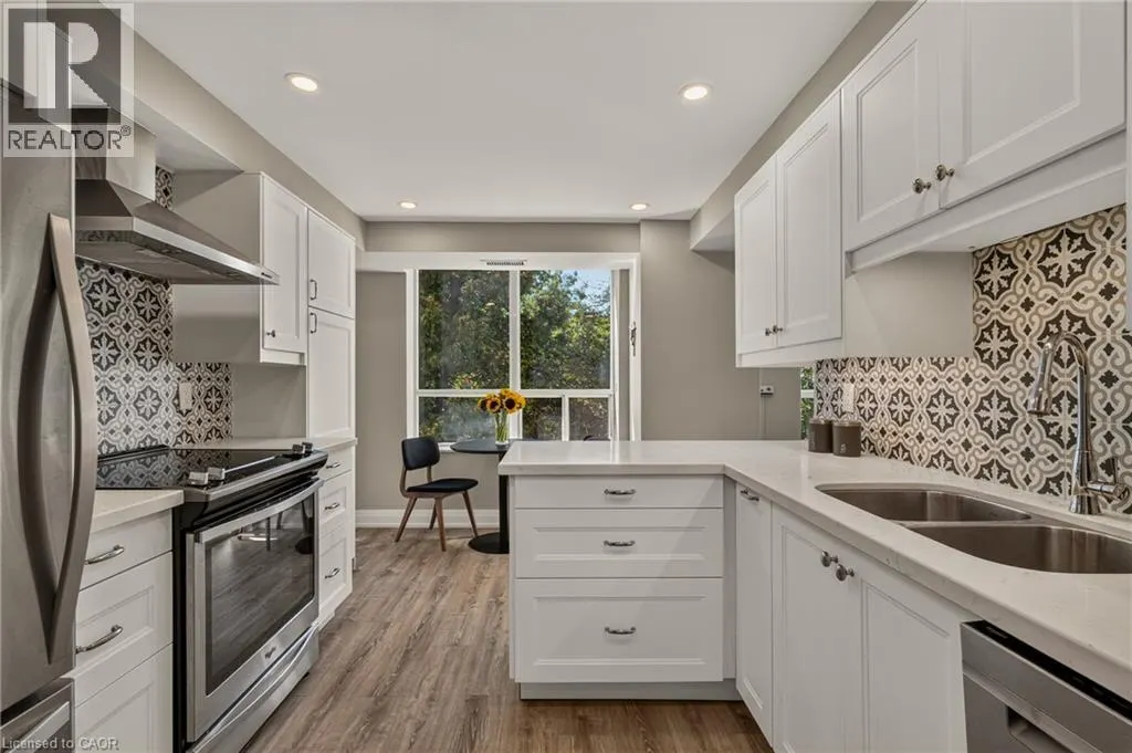 100 BURLOAK Drive Unit# 1303 #1303