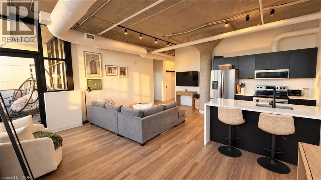 120 HURON Street Unit# 320 #320