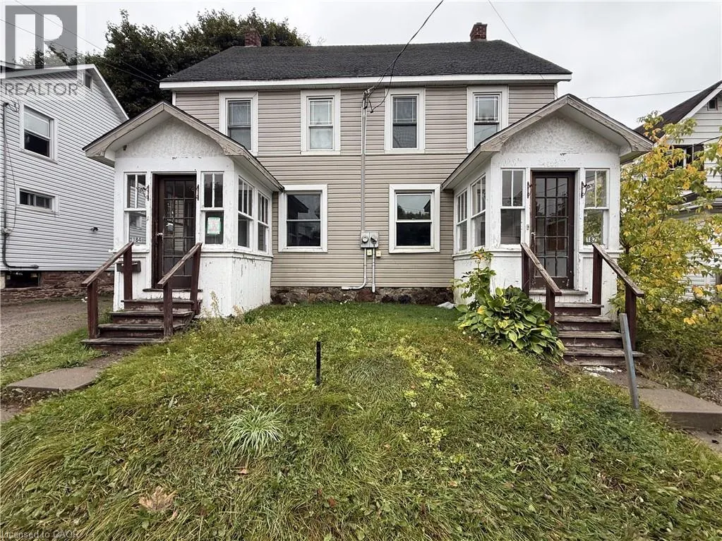 182 WOODWARD Avenue