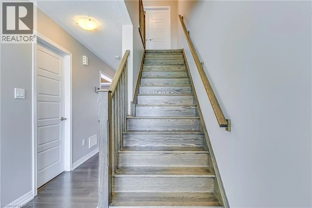 212 ELLEN DAVIDSON Drive