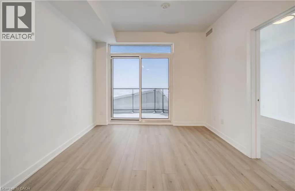 25 WELLINGTON Street S Unit# 2005 #2005