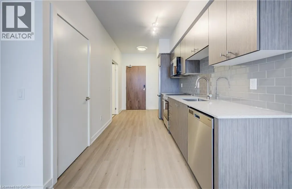 25 WELLINGTON Street S Unit# 2005 #2005