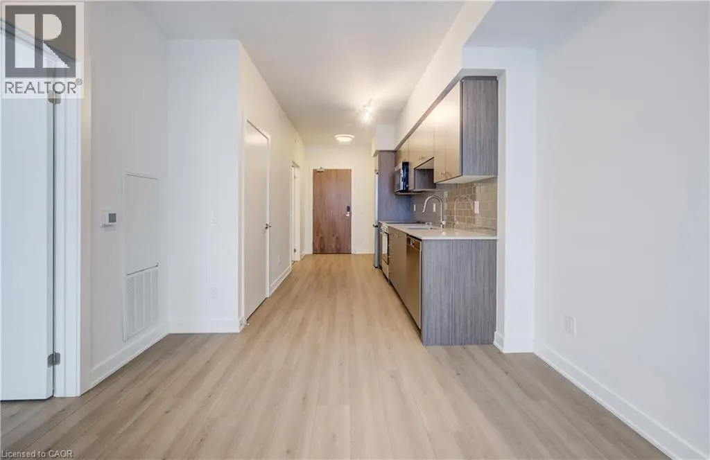 25 WELLINGTON Street S Unit# 2005 #2005