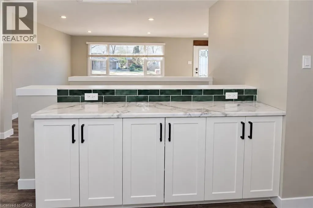 134 OAKSIDE Street