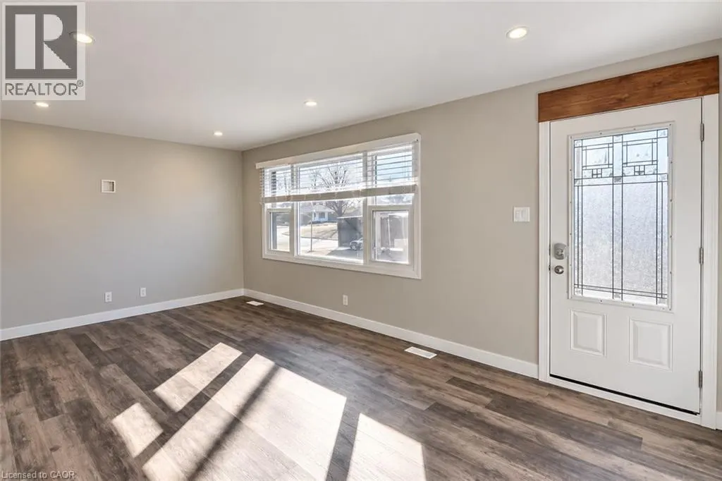 134 OAKSIDE Street