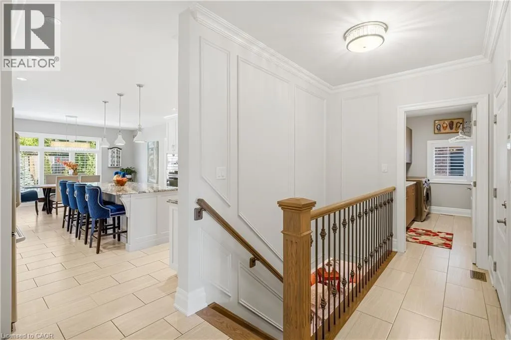 28 SANDALWOOD Crescent