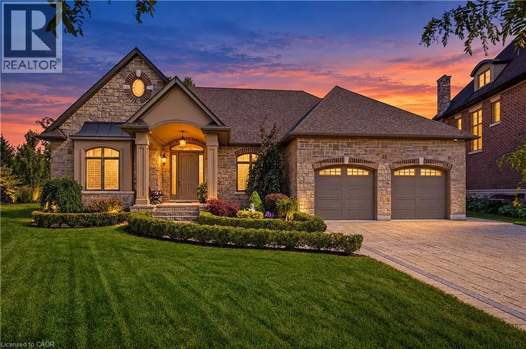 28 SANDALWOOD Crescent