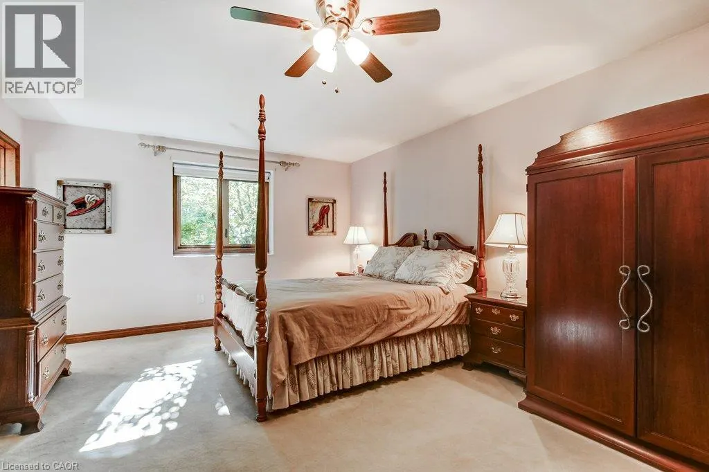 215 BRIAR HILL Crescent