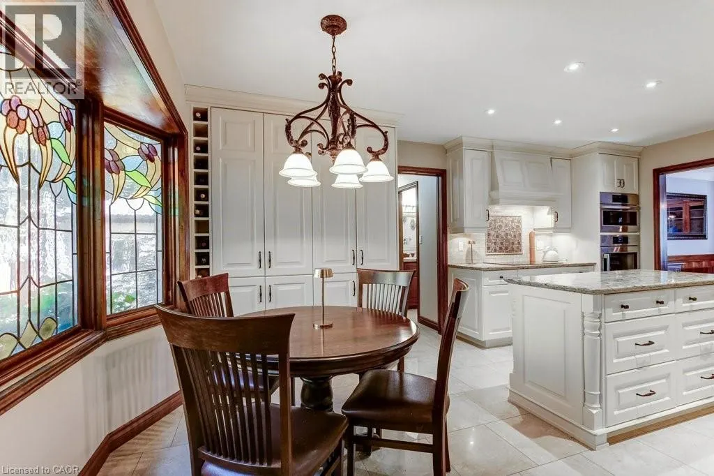 215 BRIAR HILL Crescent