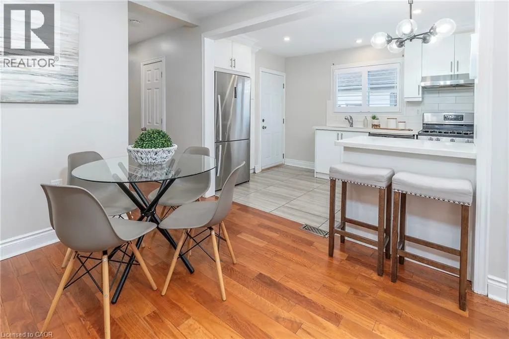 788 UPPER GAGE Avenue