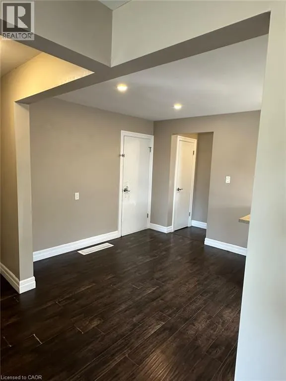 161 SIXTH Avenue Unit# Upper #Upper