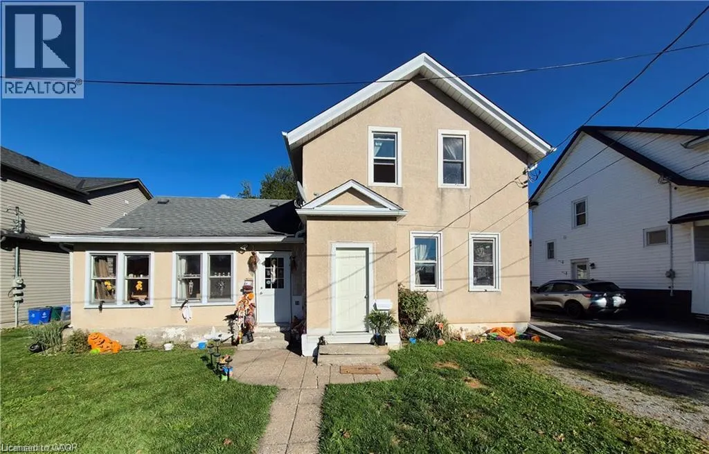 20 CARLETON Street N