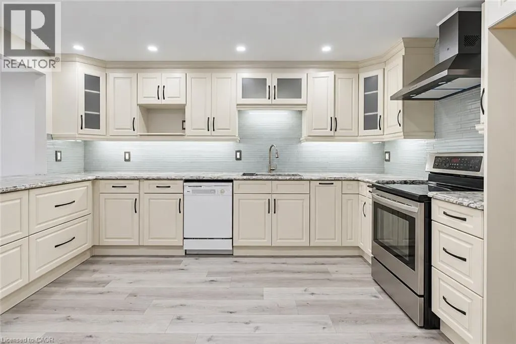 56 POPLAR Drive