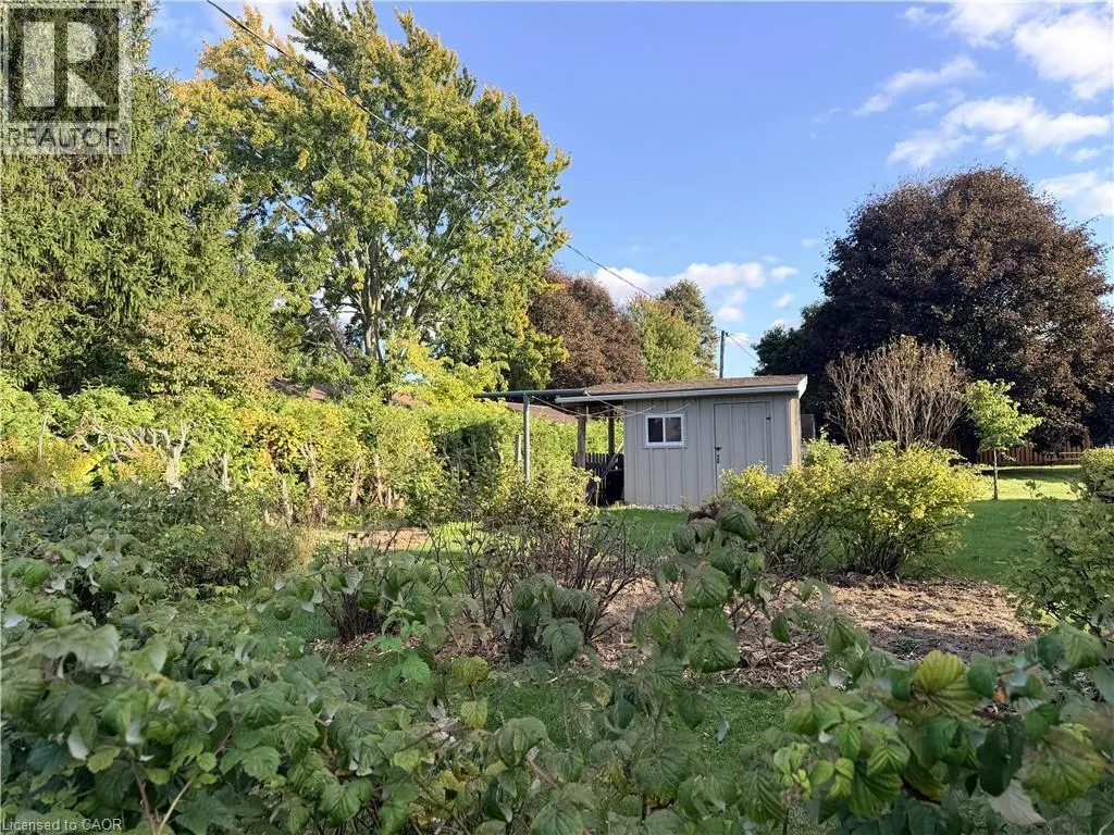 181 MONTCLAIR Crescent
