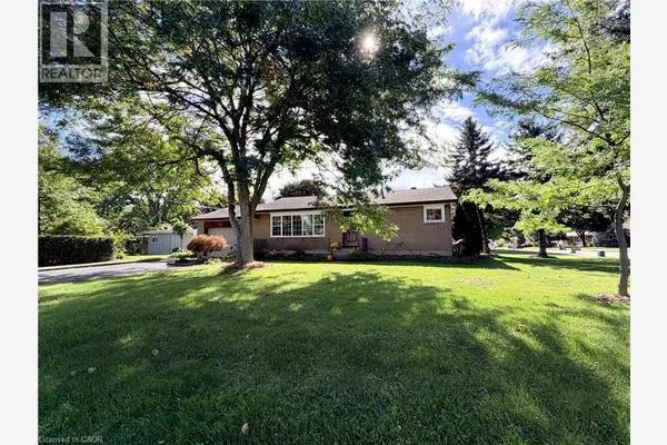 181 MONTCLAIR Crescent