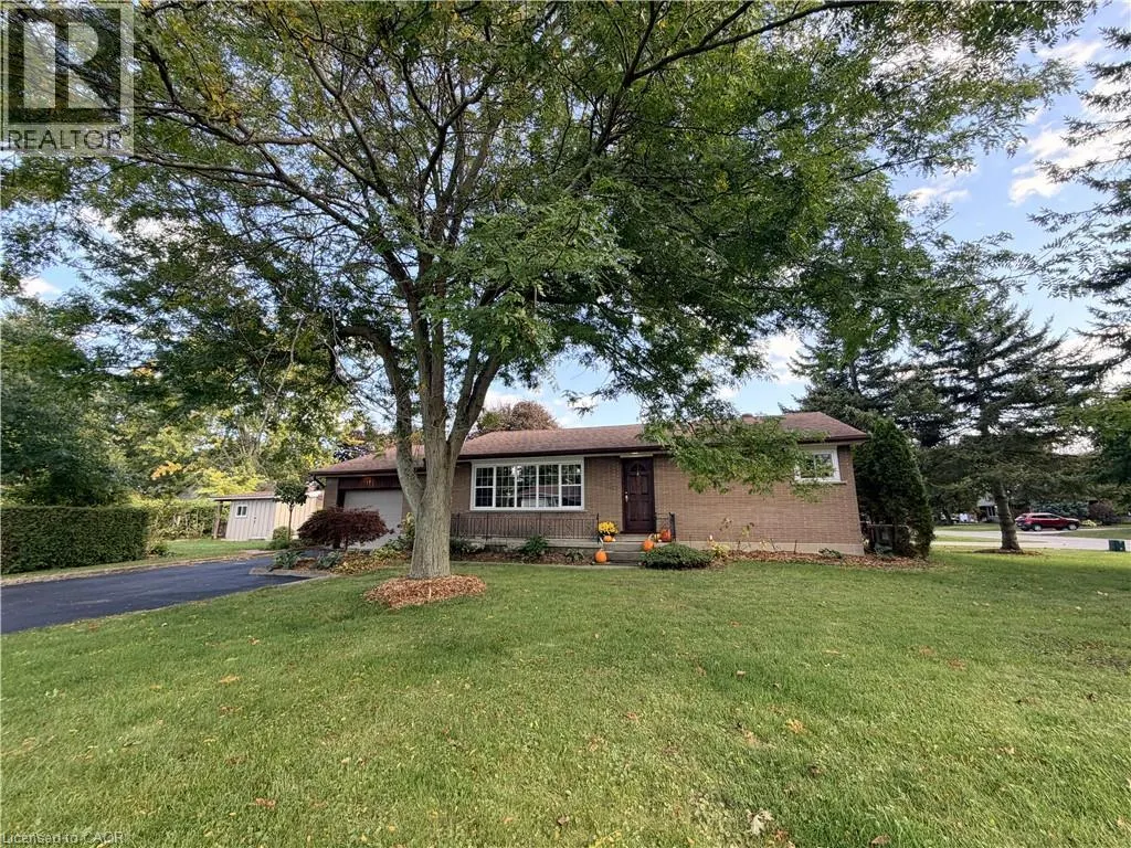 181 MONTCLAIR Crescent