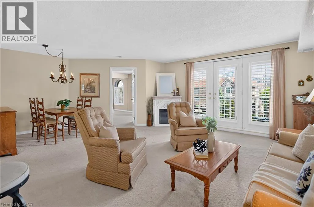 216 W PLAINS Road Unit# B404 #B404