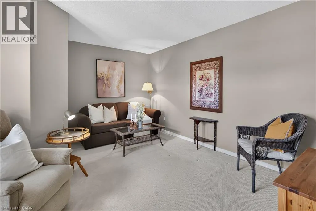 216 W PLAINS Road Unit# B404 #B404