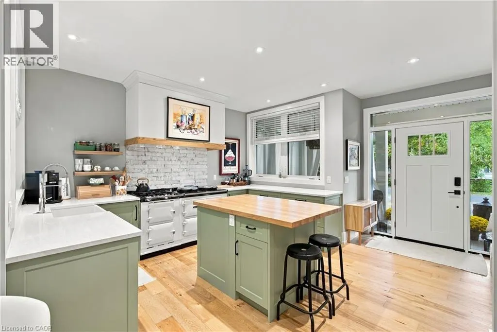 11 WILBERFORCE Avenue
