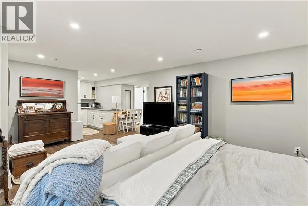 11 WILBERFORCE Avenue